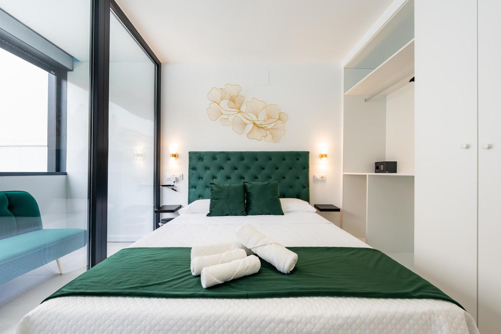 Lemon Apartment & Hotels Bernabeu Madrid Exterior foto
